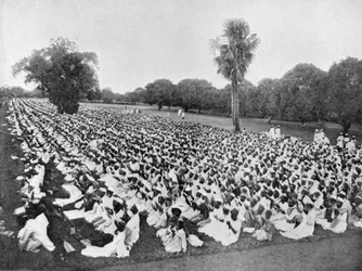 Indiens loyale Muslime: Gebete nach dem großen Treffen in Dacca, Illustration aus The Graphic, 27. Oktober 1906